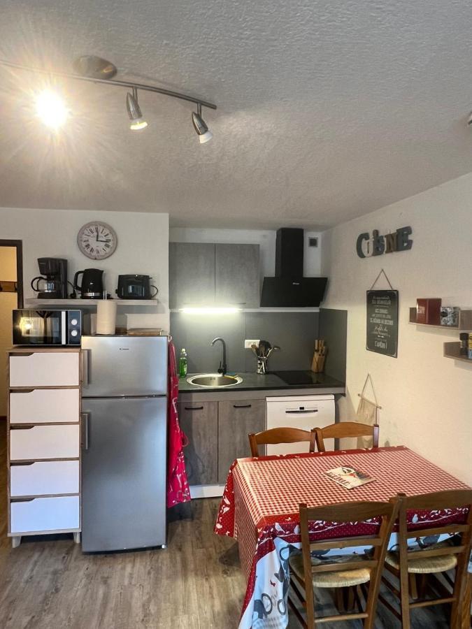 Appt T2 4 Pers Saint Lary Centre Village Parking Eksteriør billede